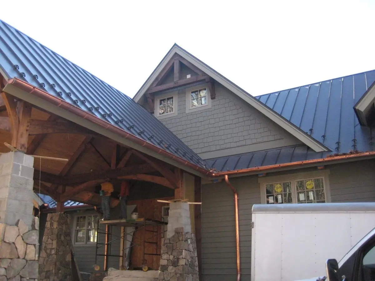 Craftsman Roofing team delivering quality roofing work in Heathrow
